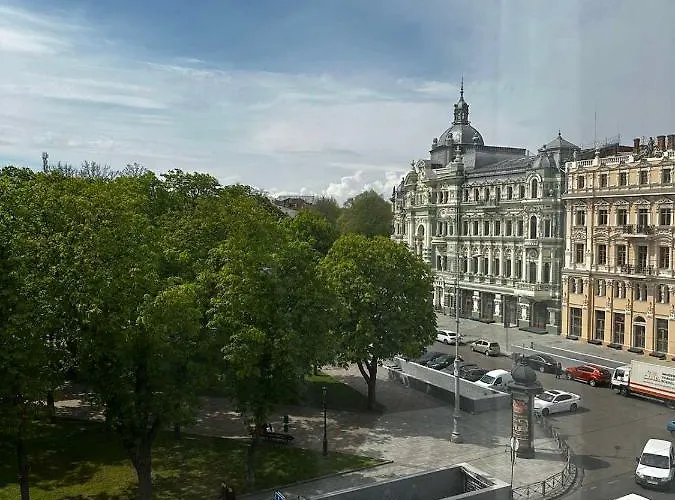 Hotel пасаж Odessa